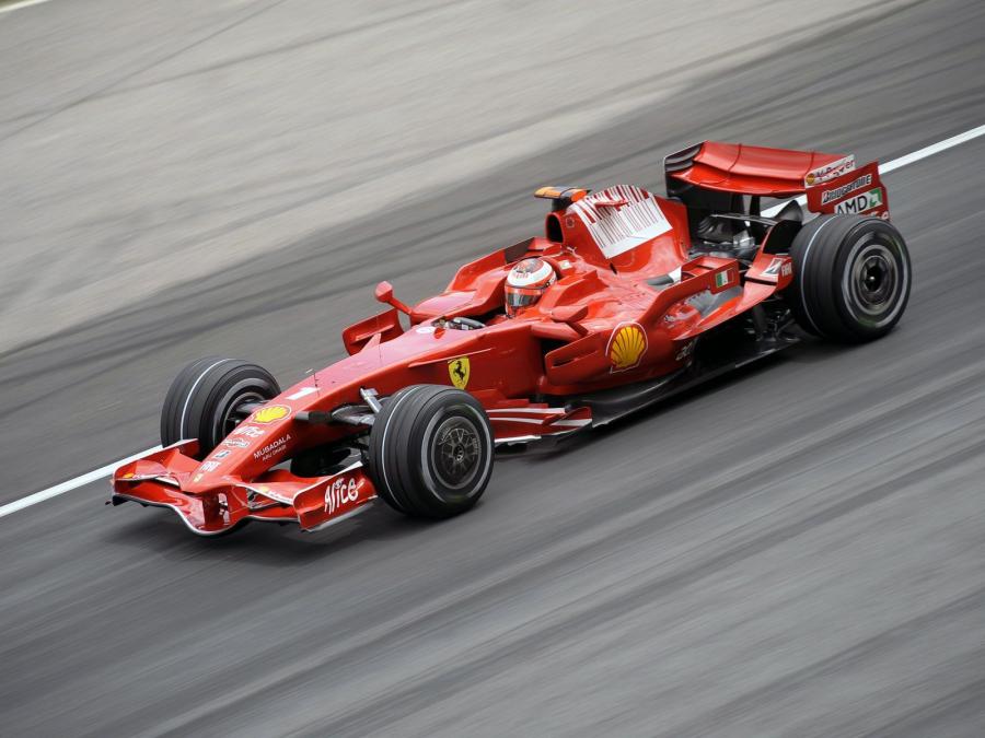  Ferrari F2008 2008 года  (фото 15 из 16)